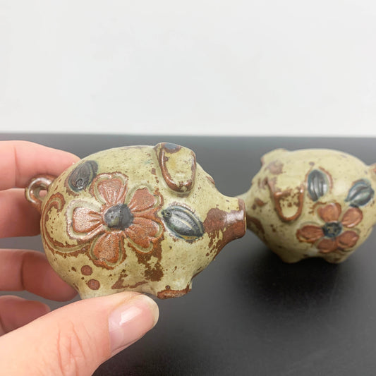 Gempo Pig Salt and Pepper Set