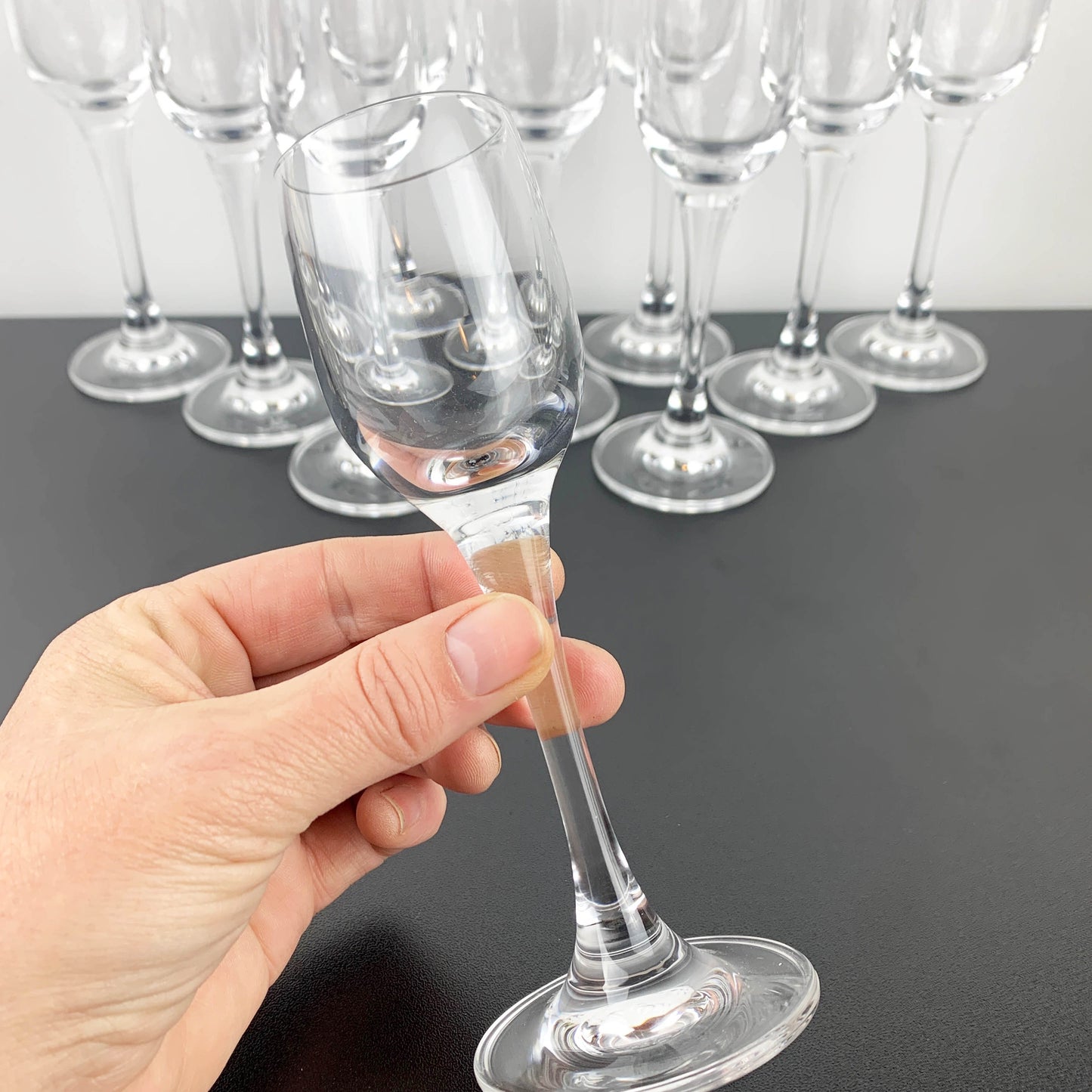Inn Crystal Tall Stemmed Cordial and Aperitif Glass Set