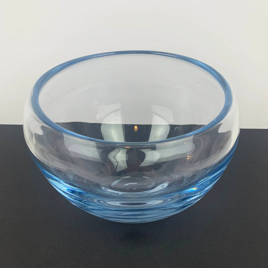 Strombergshyttan Sweden Ice Blue Art Glass Bowl T367