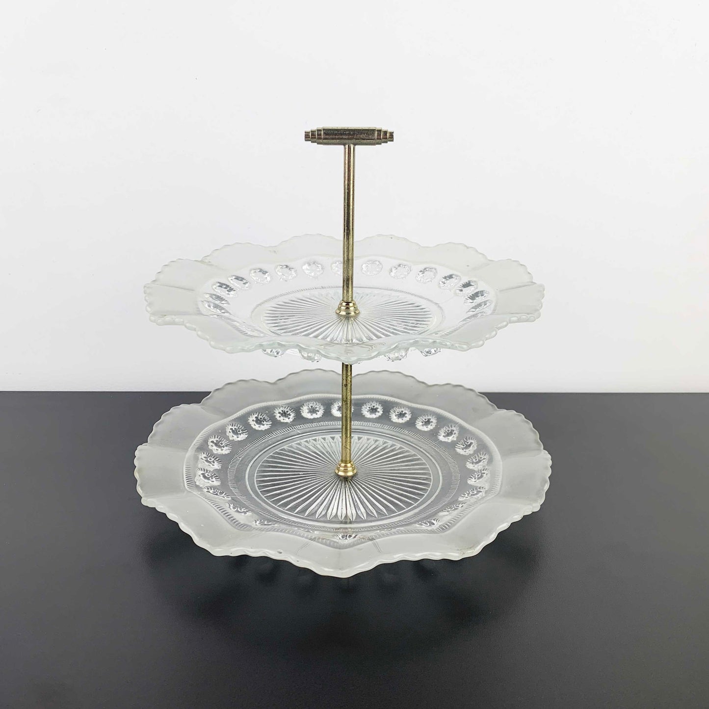 Davidson Glass 'Blackberry Prunt' 2 Tier Dessert Stand
