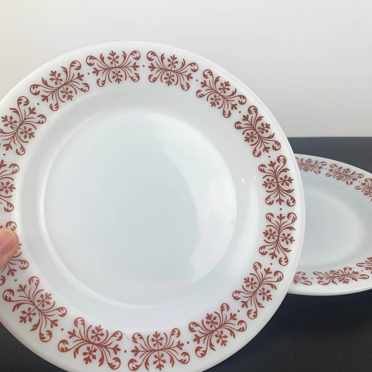 Anchor Hocking 'Filigree' Dinner Plate Set