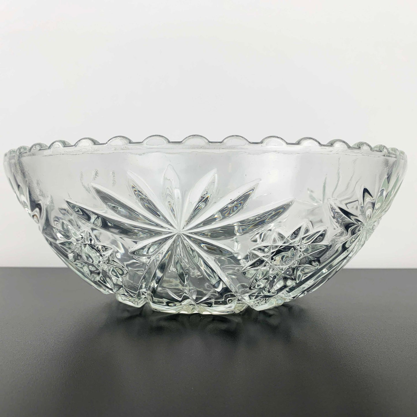 Anchor Hocking Prescut 'Star of David' Large Bowl