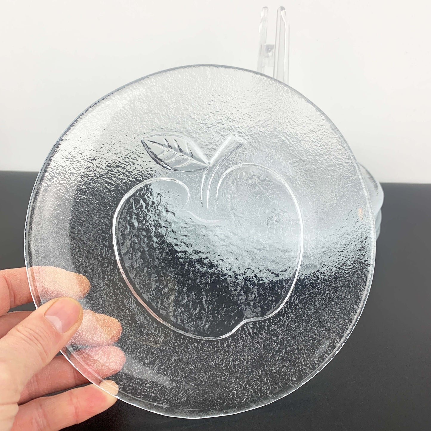 Hirota Glass Apple Embossed Dinnerware