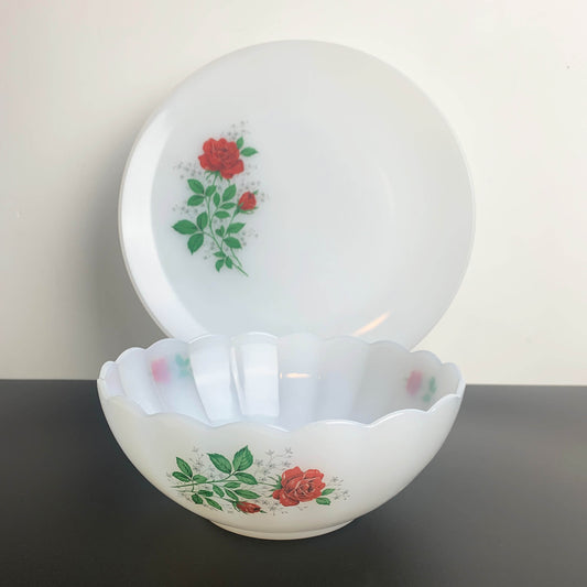 Arcopal Red Rose Opaline Glass Set