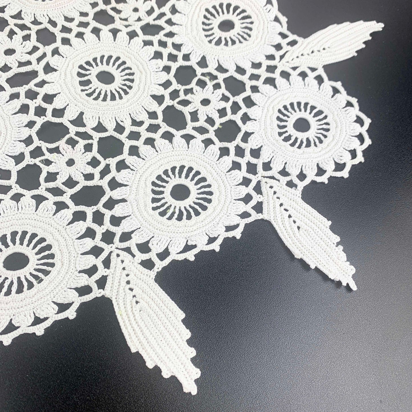 Art Deco Lace Crochet Supper Cloth