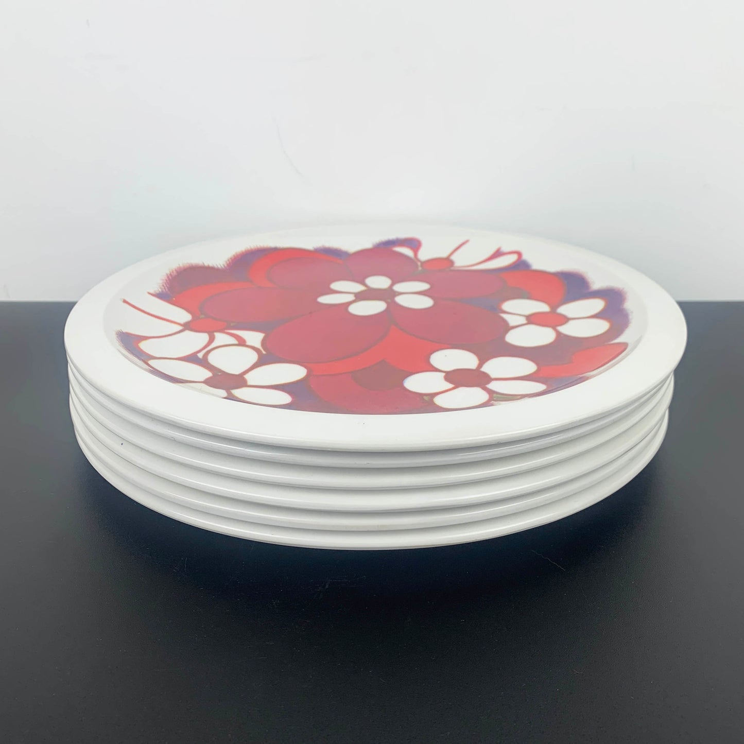 Bessemer Melamine Floral Dinner Plates