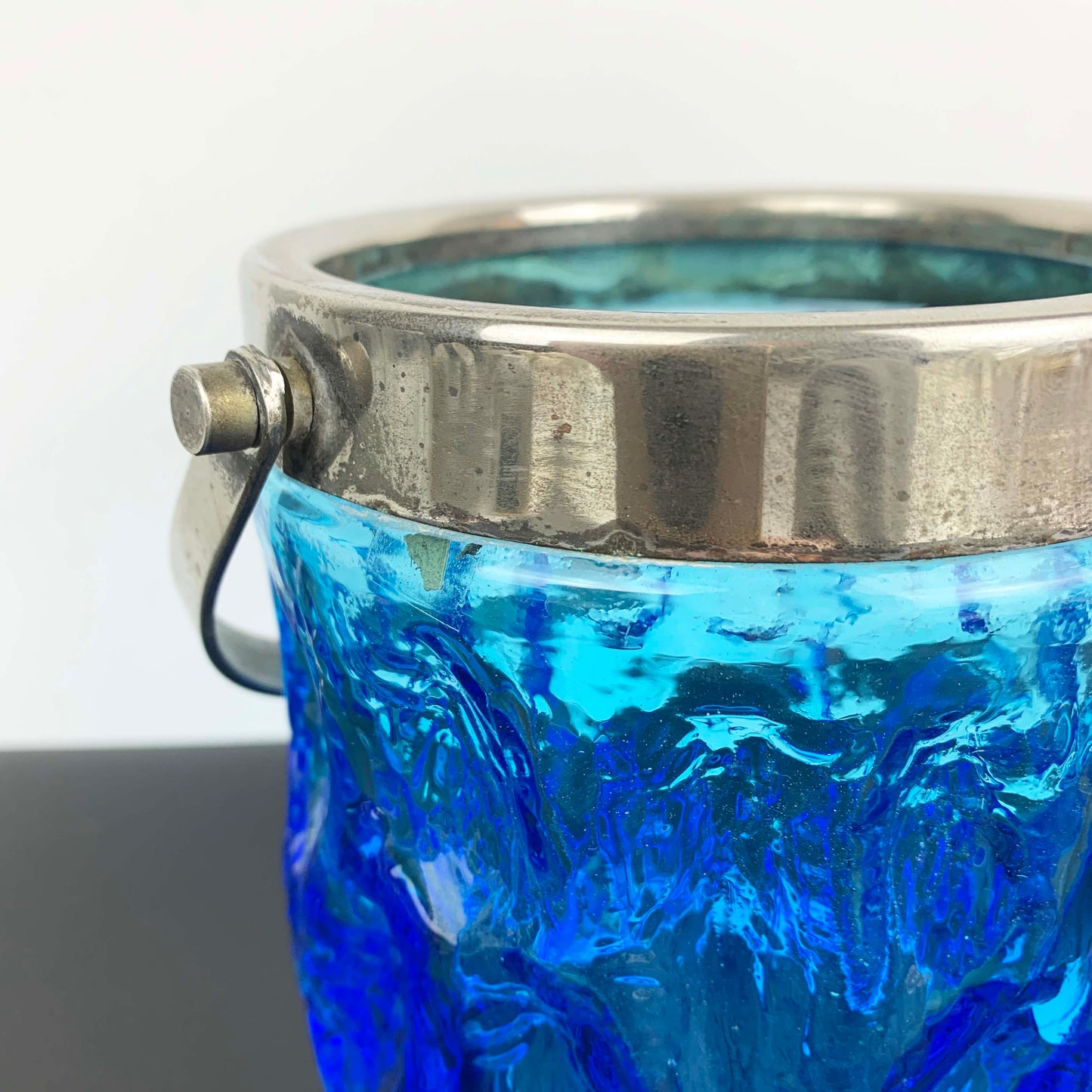 Bark Glass Ice Bucket in Cobalt Blue