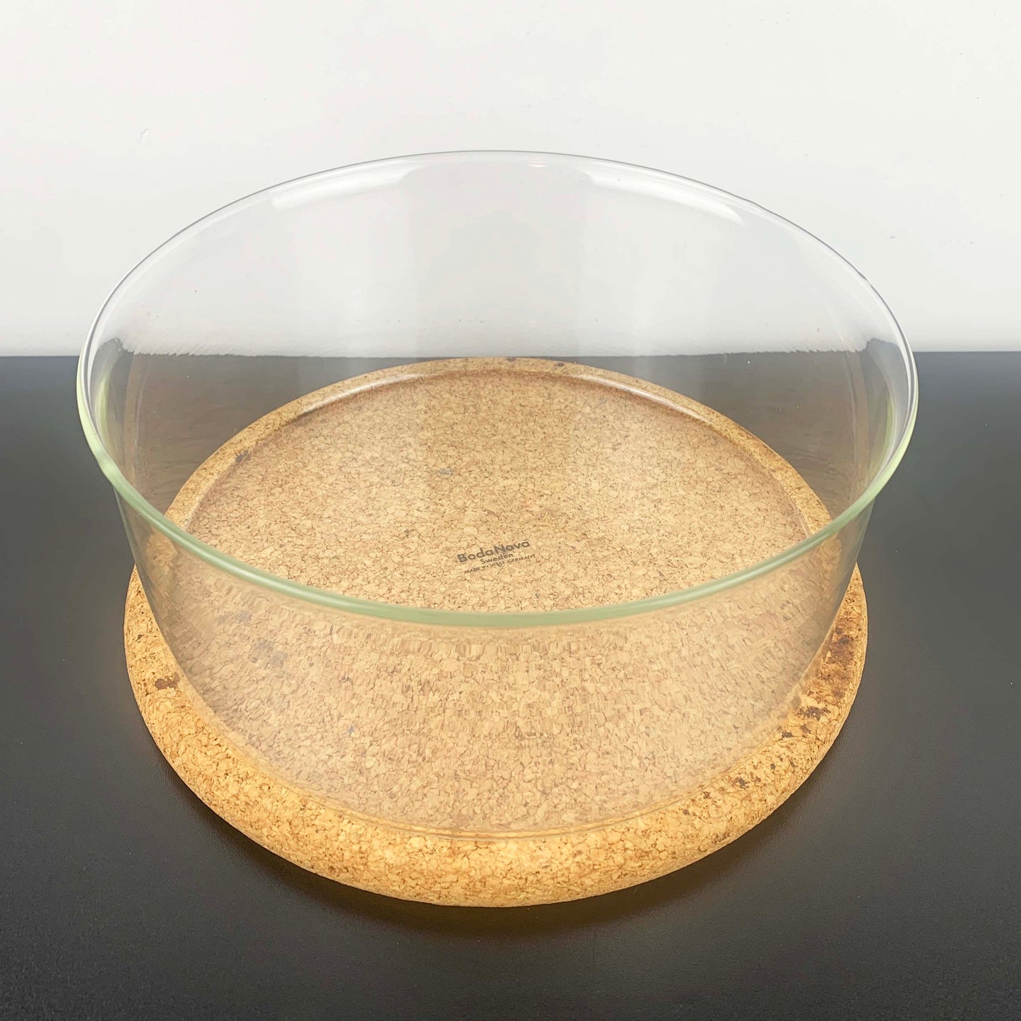 Boda Nova Large Serving/Casserole Bowl with Cork Coaster