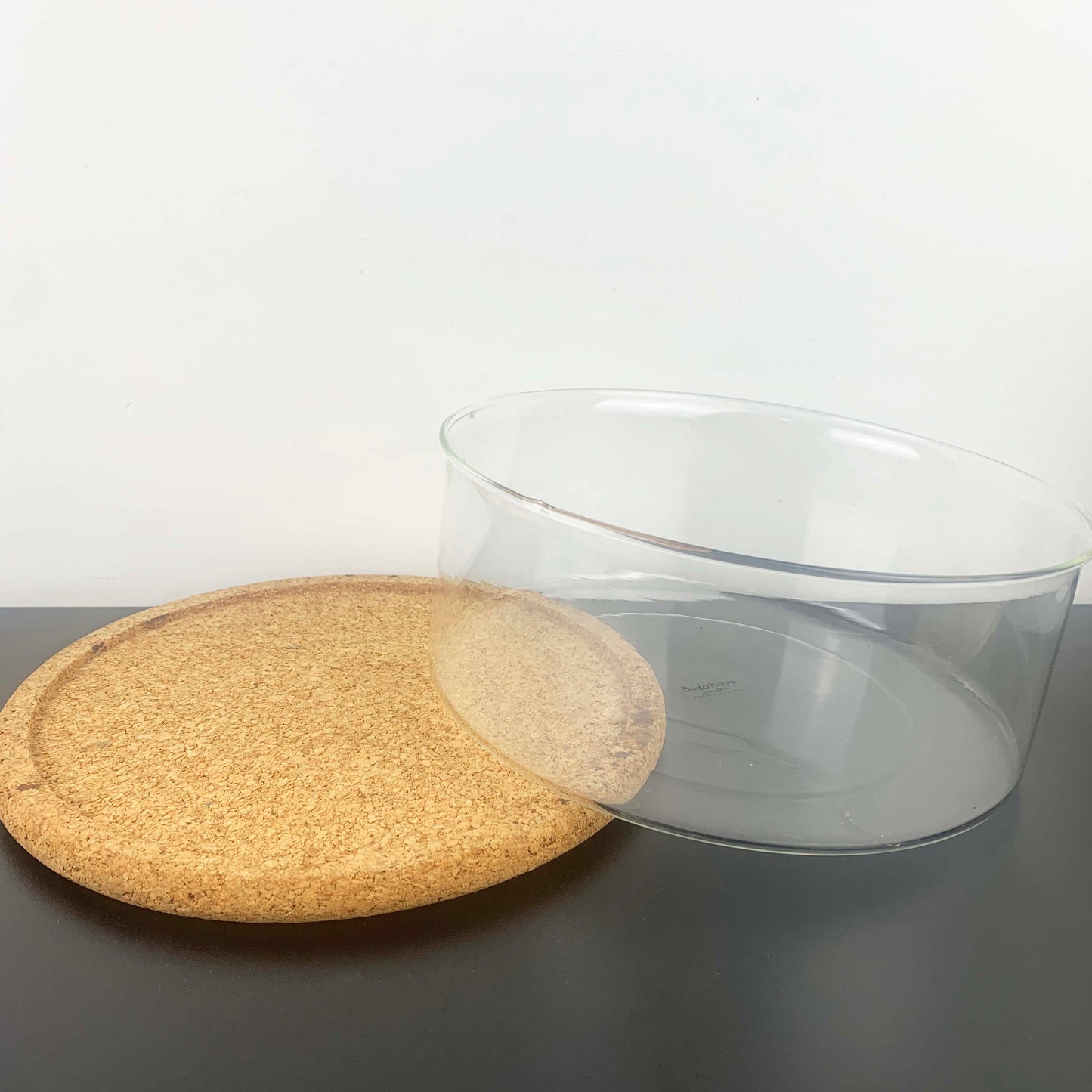 Boda Nova Large Serving/Casserole Bowl with Cork Coaster