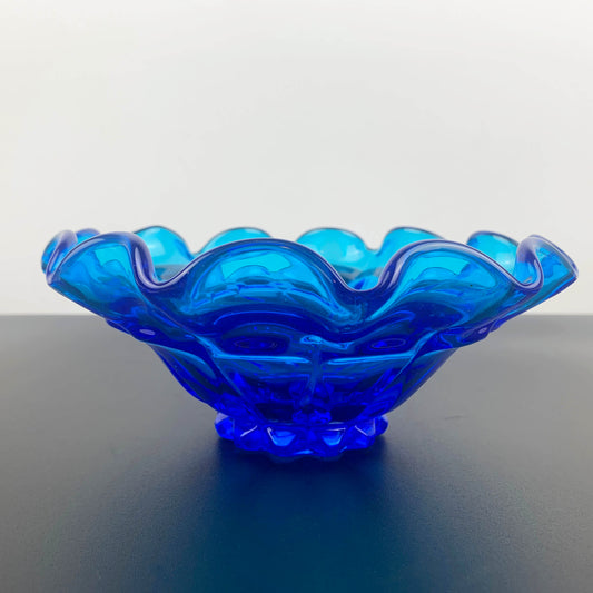 Fenton Ruffled Bowl in Colonial Blue