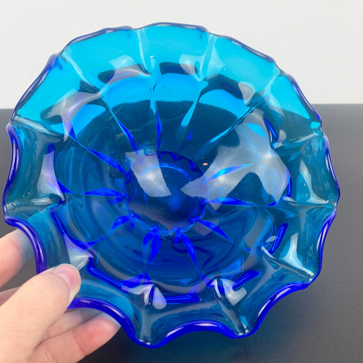 Fenton Ruffled Bowl in Colonial Blue