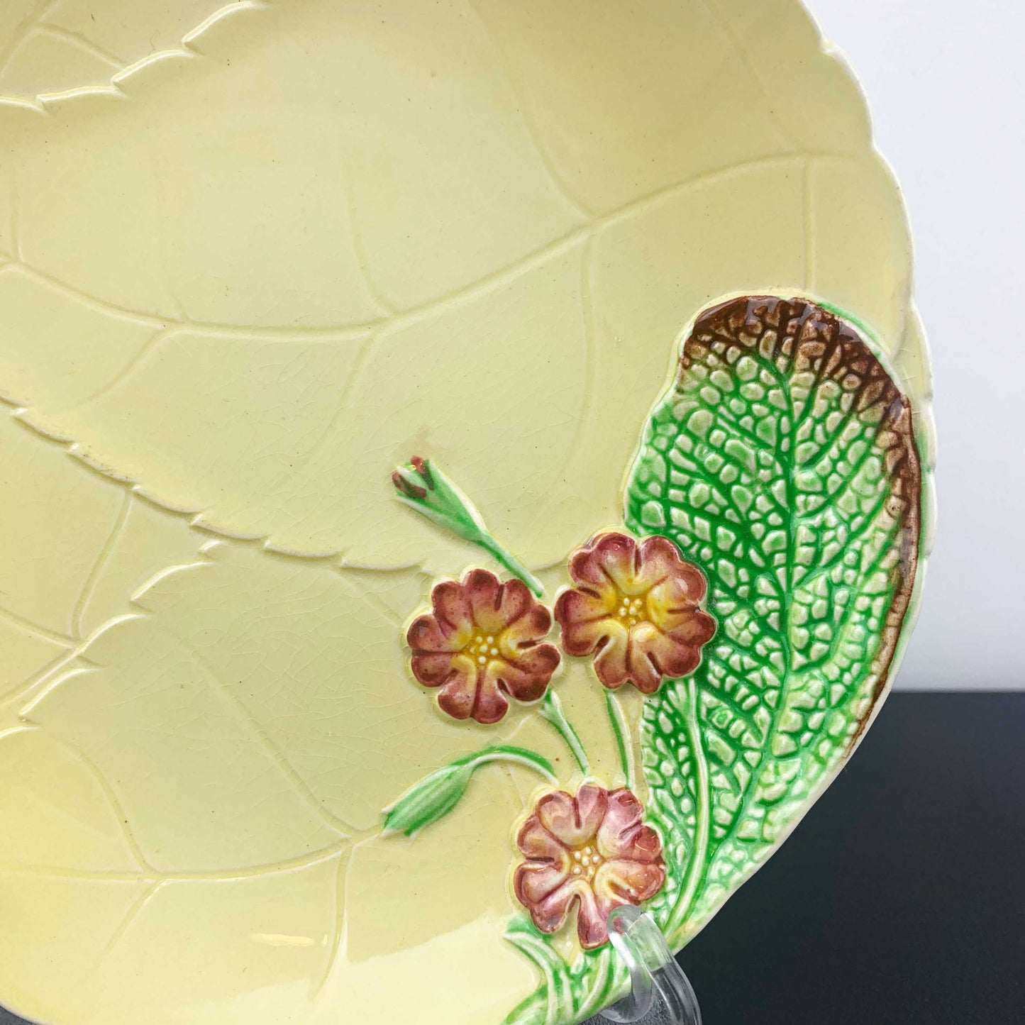 Carlton Ware 'Primula' Plate
