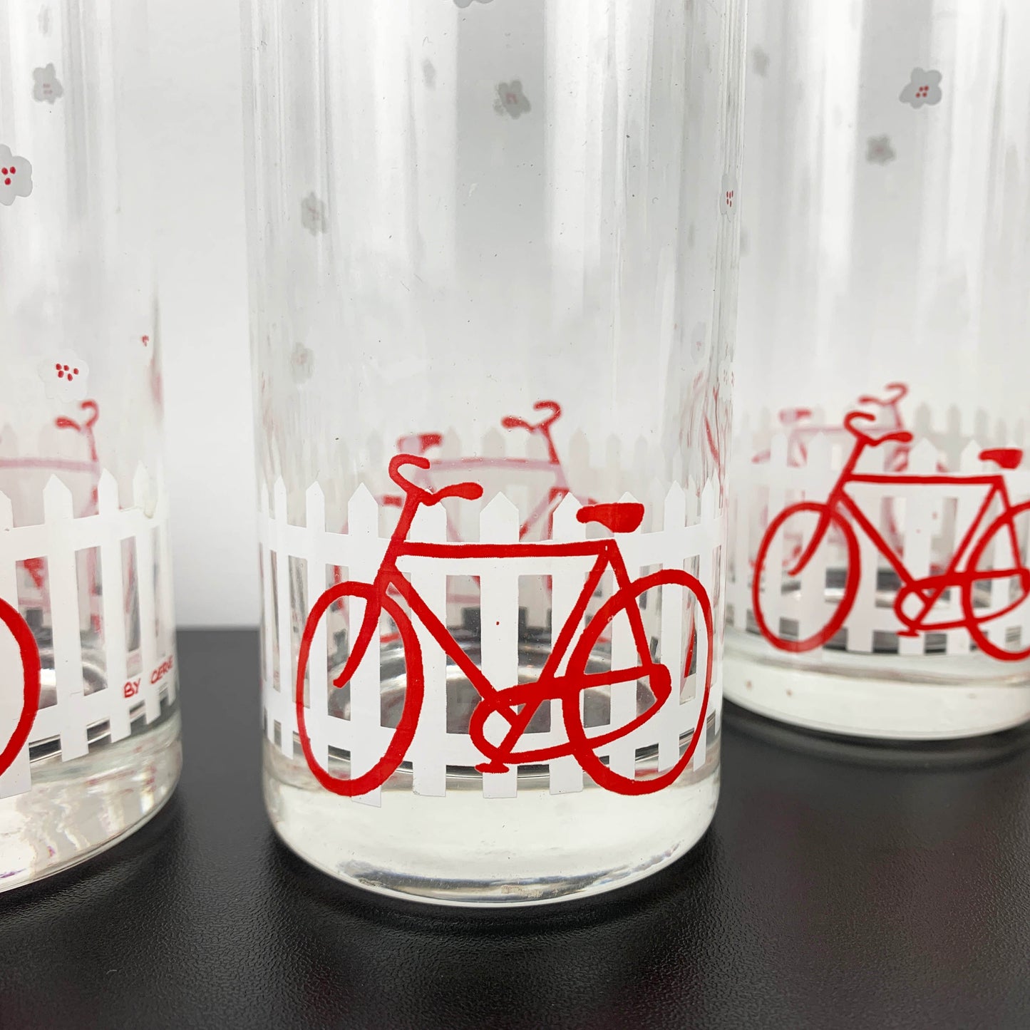 Cerve Italy Picket Fence and Bicycle Tumbler Set