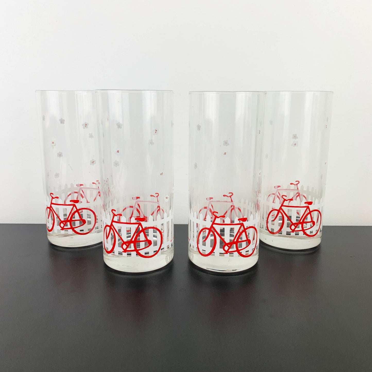 Cerve Italy Picket Fence and Bicycle Tumbler Set