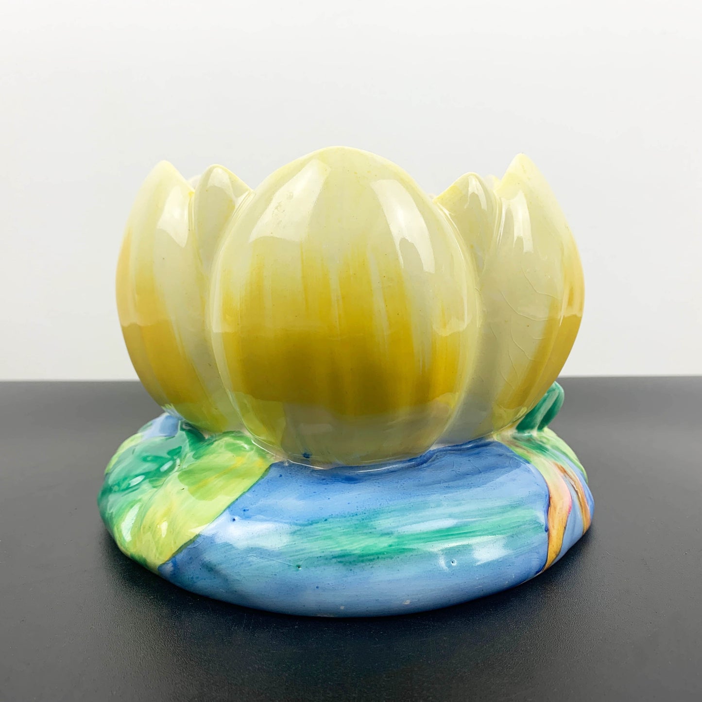 Clarice Cliff Art Deco Water Lily Open Vase
