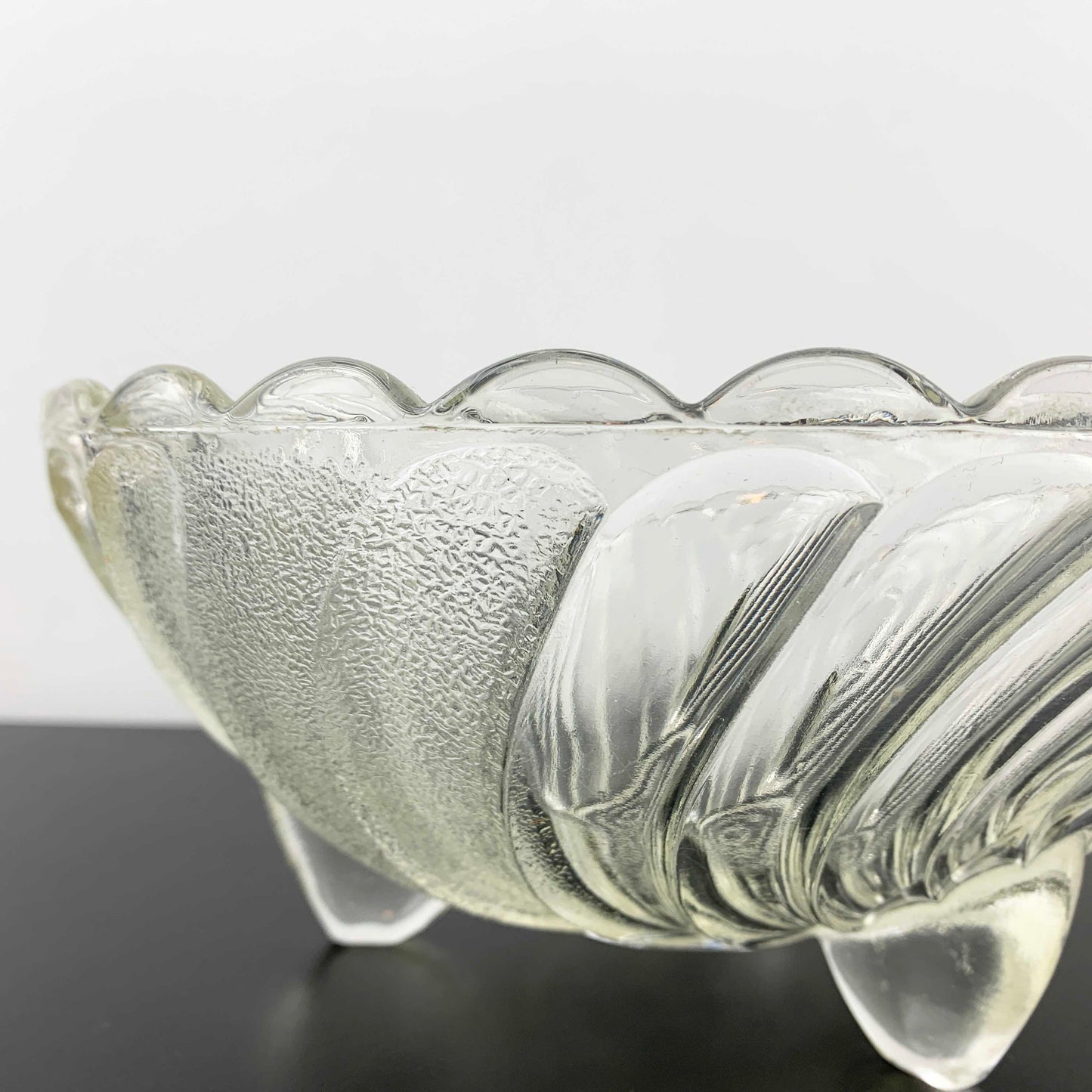 Crown Glass 'Harlequin' Master Bowl No. 1522