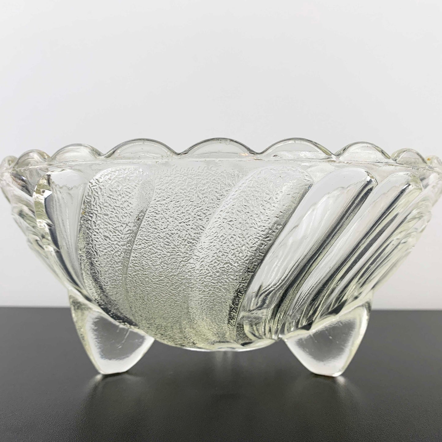 Crown Glass 'Harlequin' Master Bowl No. 1522