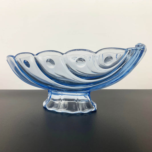 Stolzle Blue Footed Shell Presentation Bowl