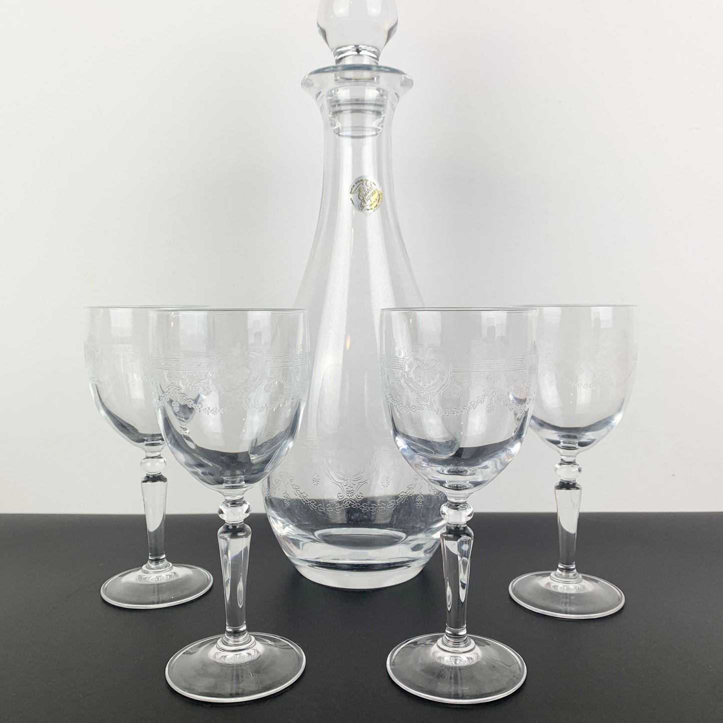 Cristal D'Arques 'Dampierre' Etched Decanter Set