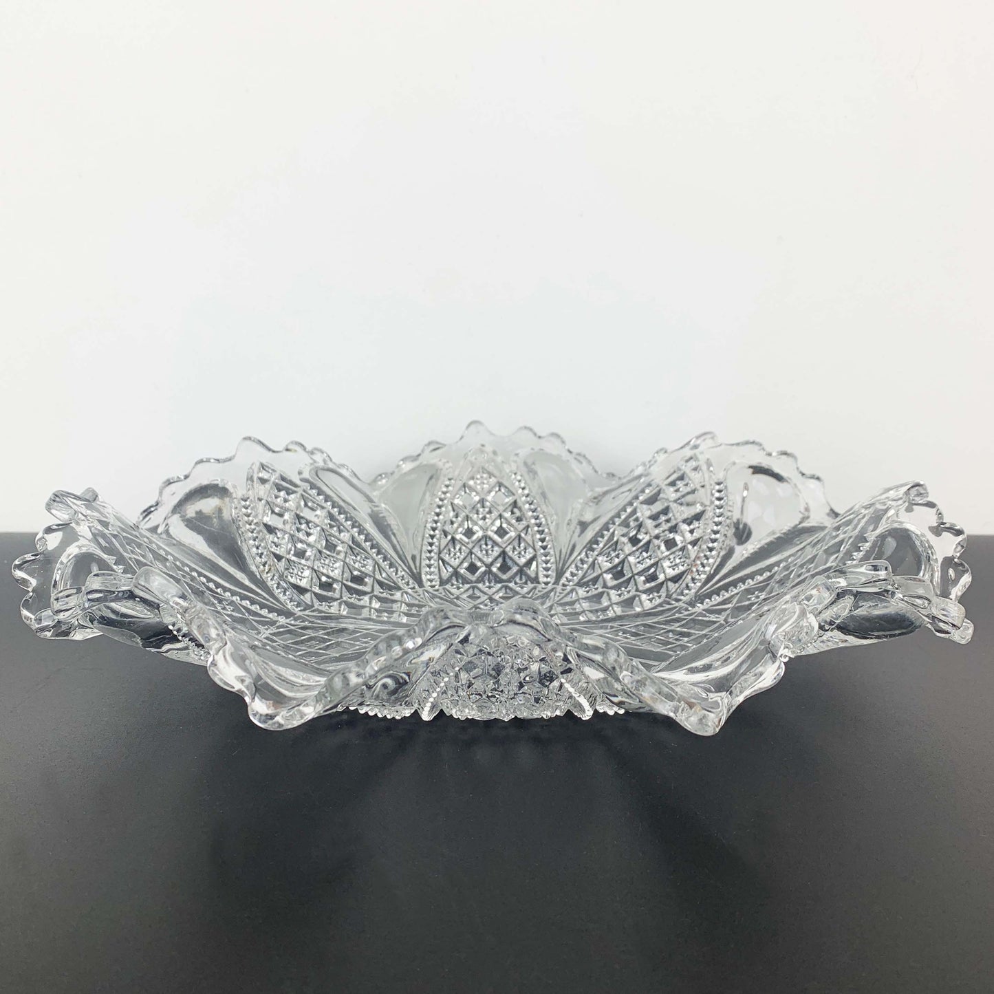 Davidson Glass 'William and Mary' Bowl c.1903