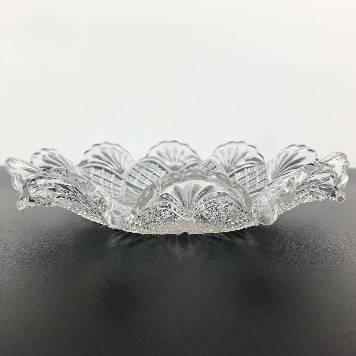 Davidson Glass Suite 1896 Bowl