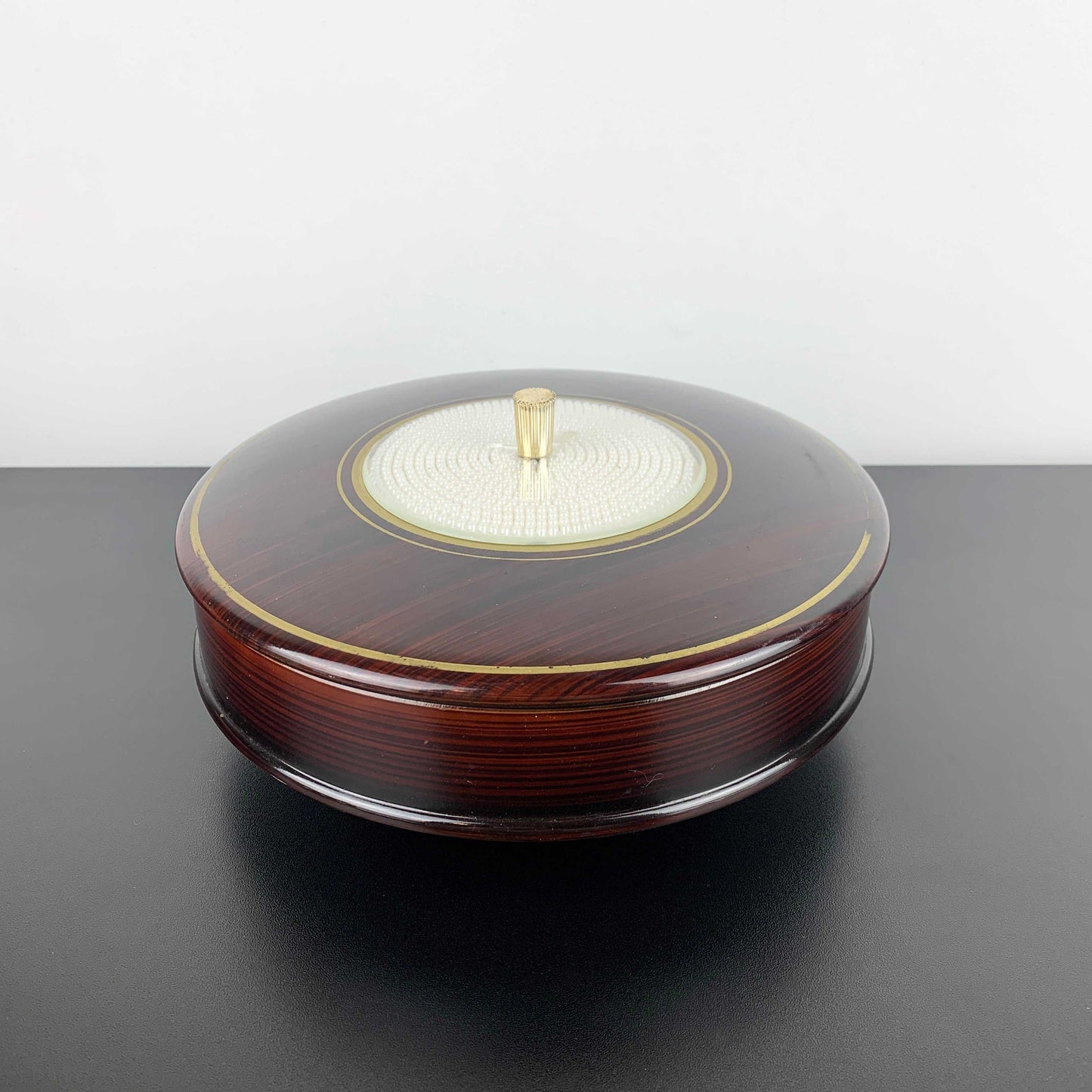 Lacquerware Sectioned Snack Dish