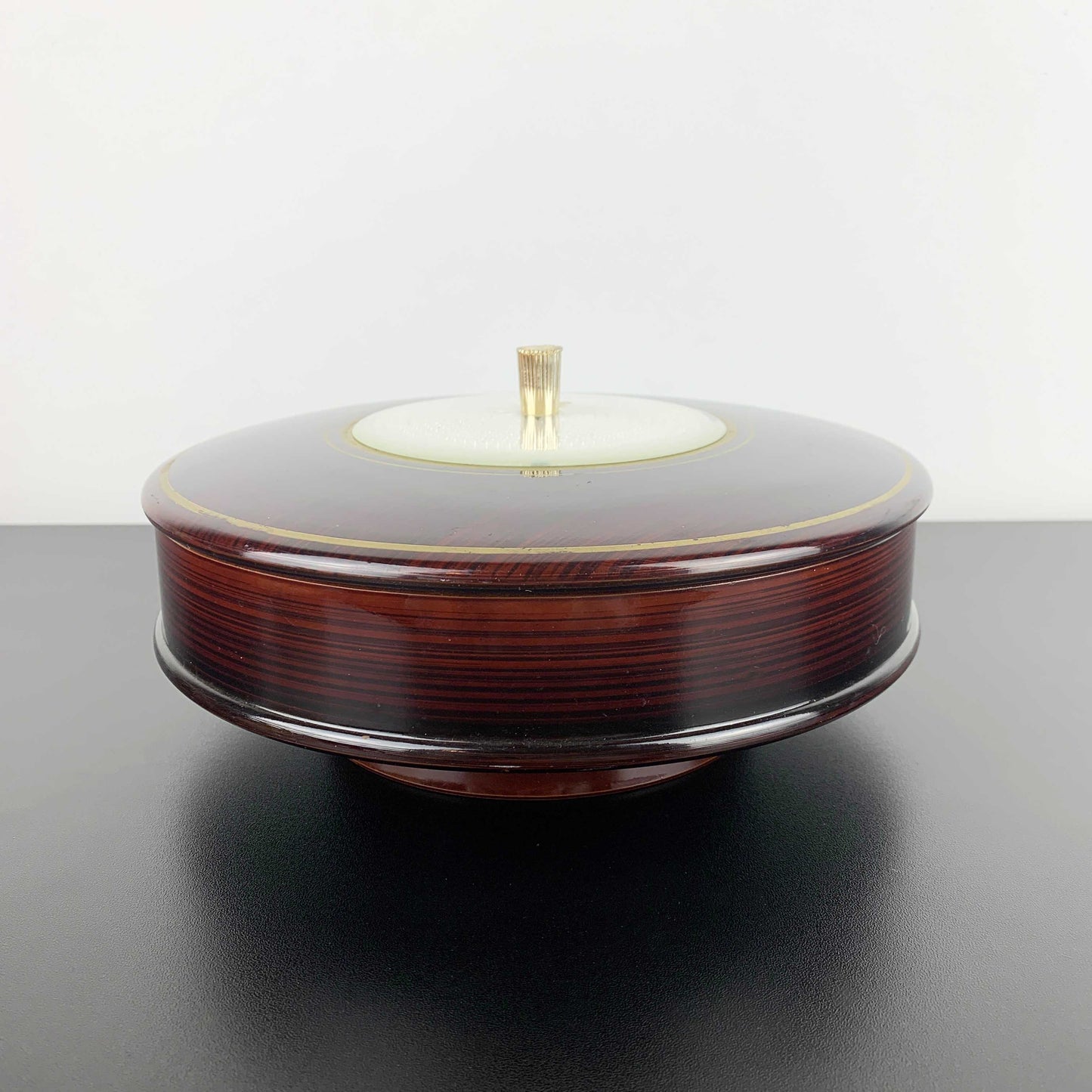 Lacquerware Sectioned Snack Dish