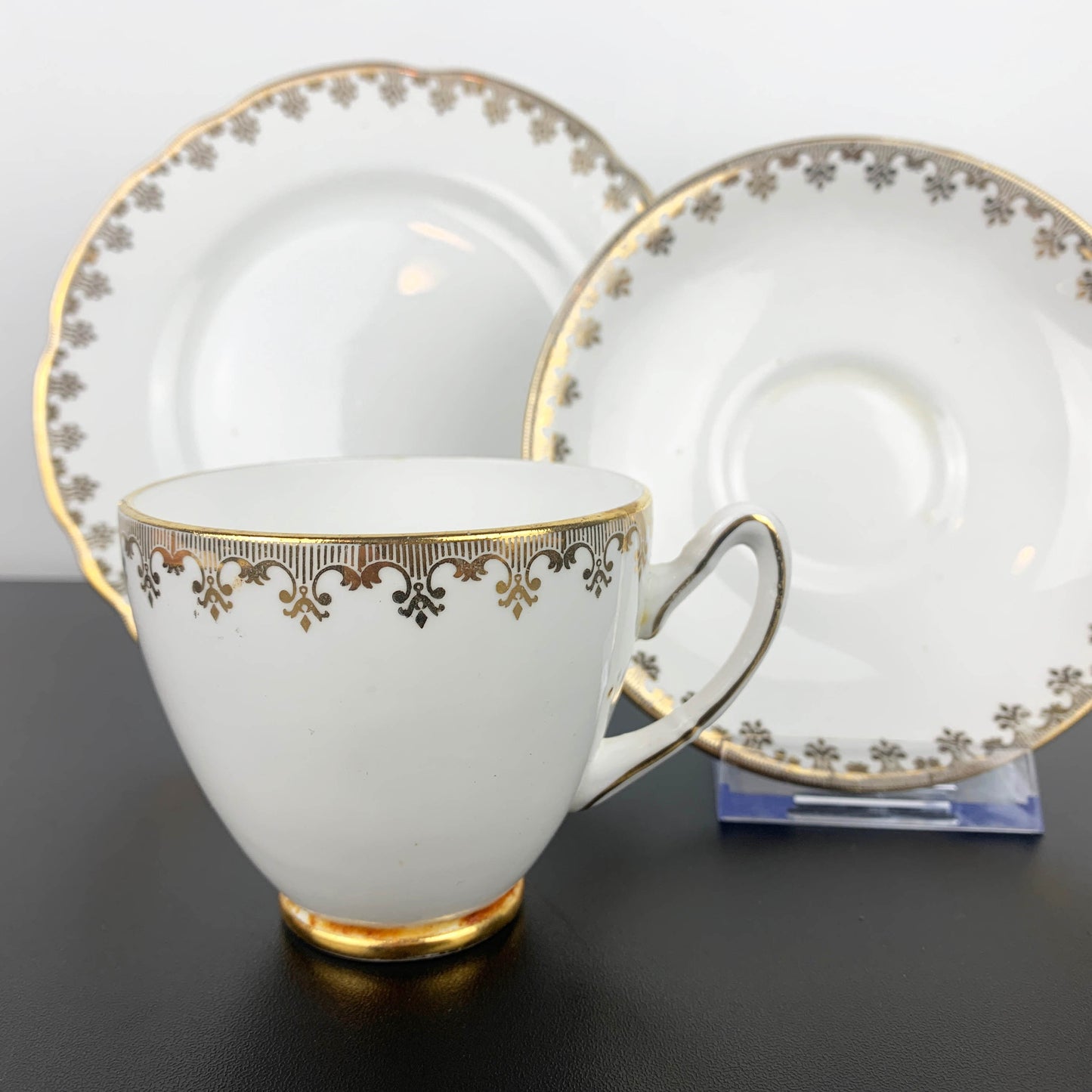 Gladstone China Gold Fleur de Lys Trio