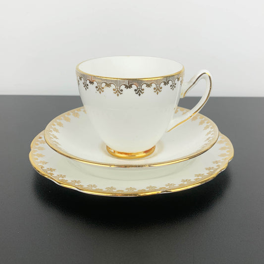 Gladstone China Gold Fleur de Lys Trio