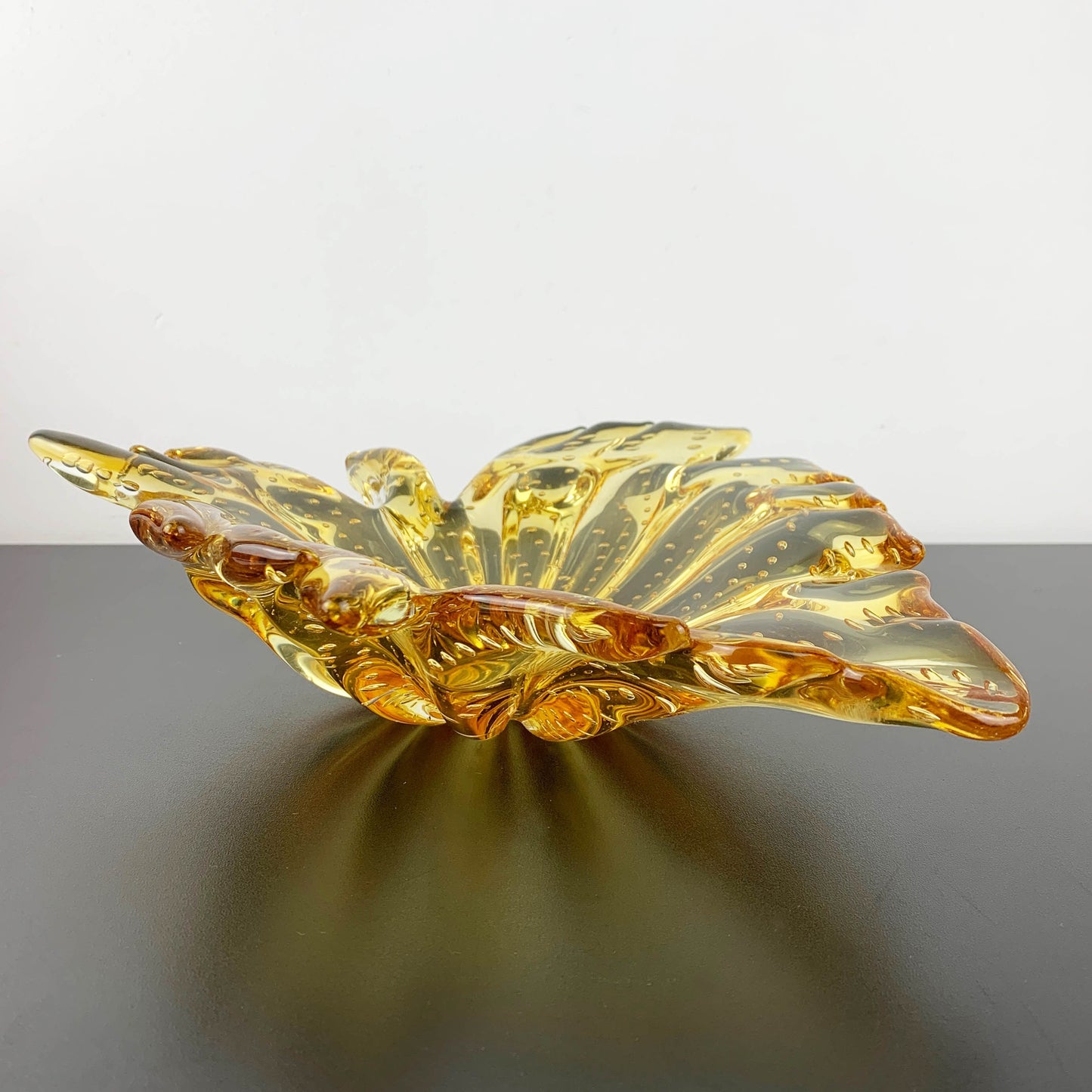 Murano Uranium Amber Art Glass Centrepiece