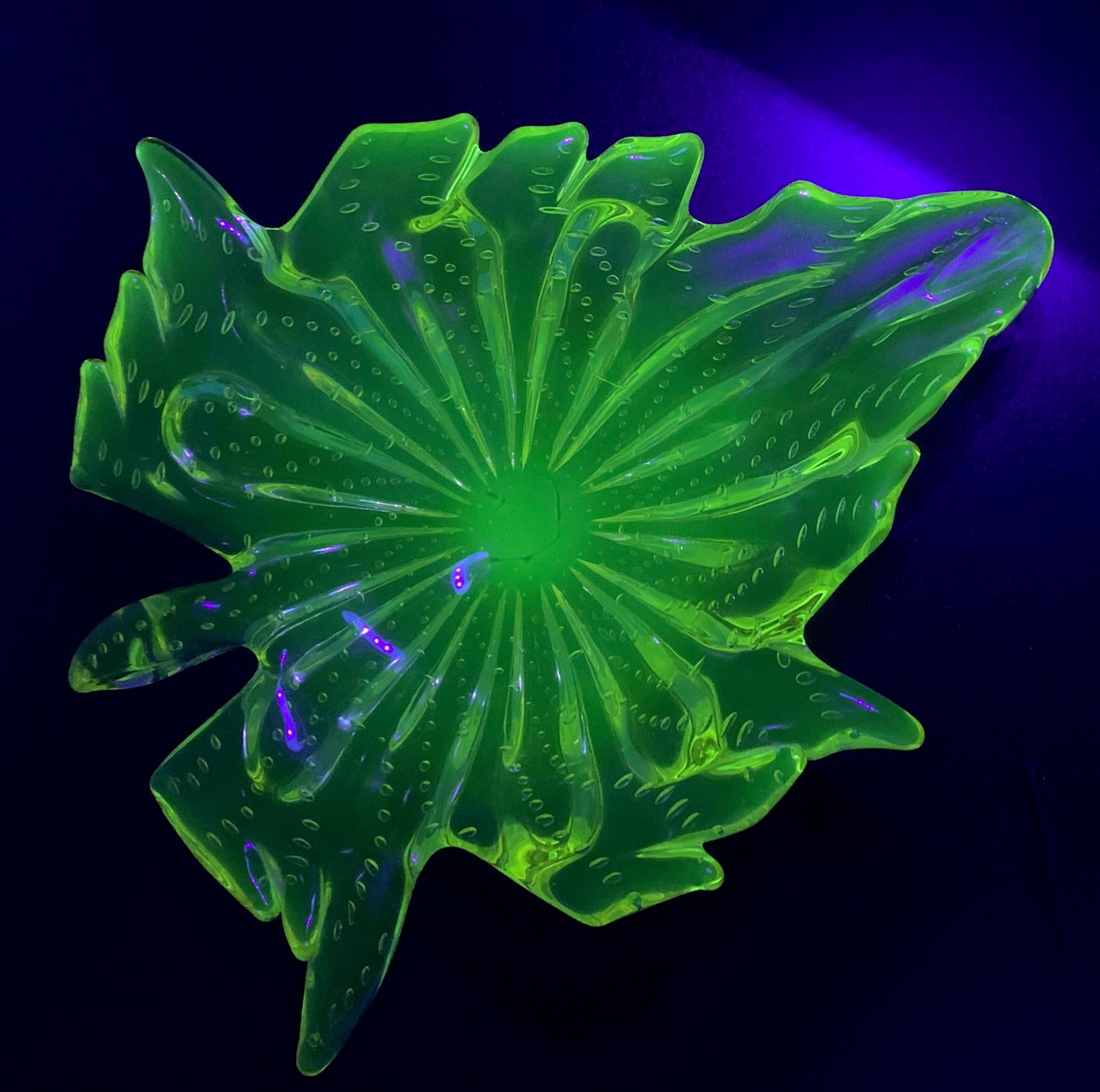 Murano Uranium Amber Art Glass Centrepiece