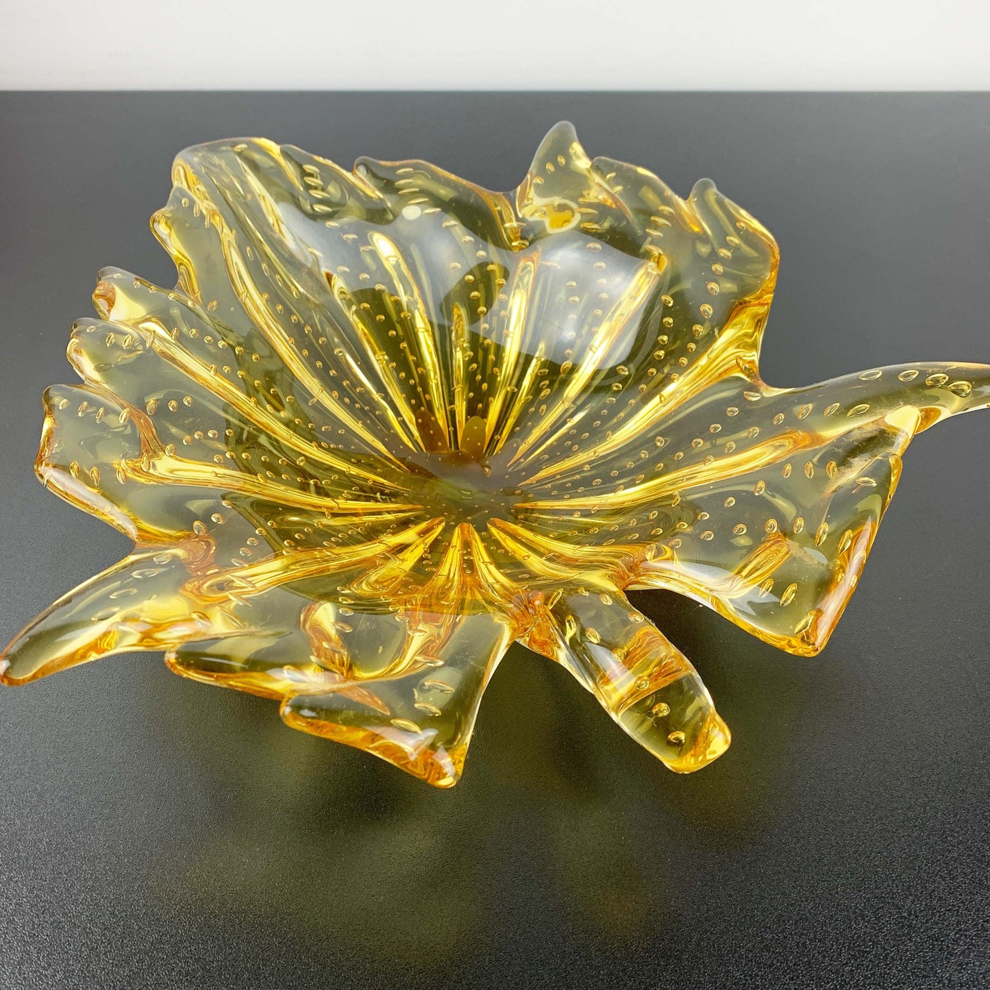 Murano Uranium Amber Art Glass Centrepiece