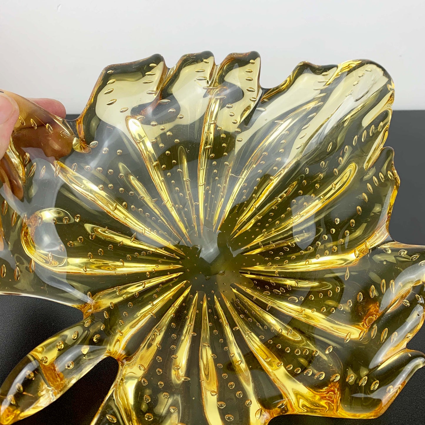Murano Uranium Amber Art Glass Centrepiece