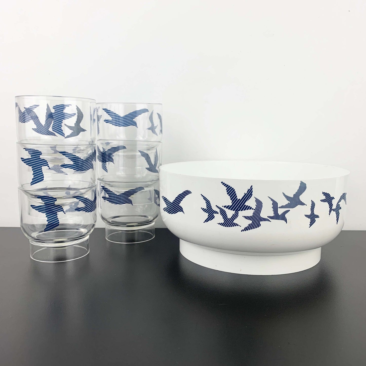 Guzzini Italy Seagull Tumbler & Salad Bowl Set