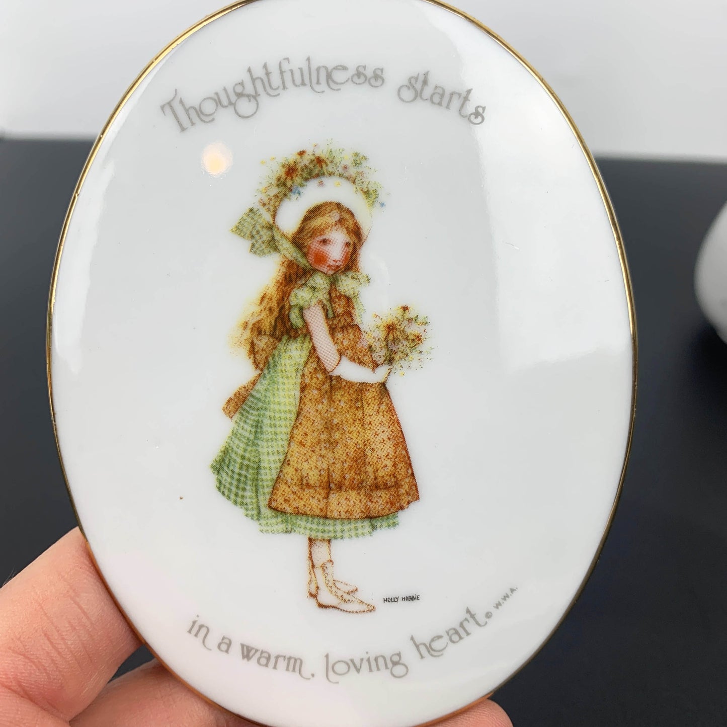 Holly Hobbie Vase and Plaque Set