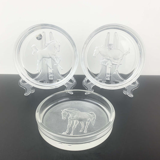 Hoya Crystal Horse reverse etched glass bottle coaster