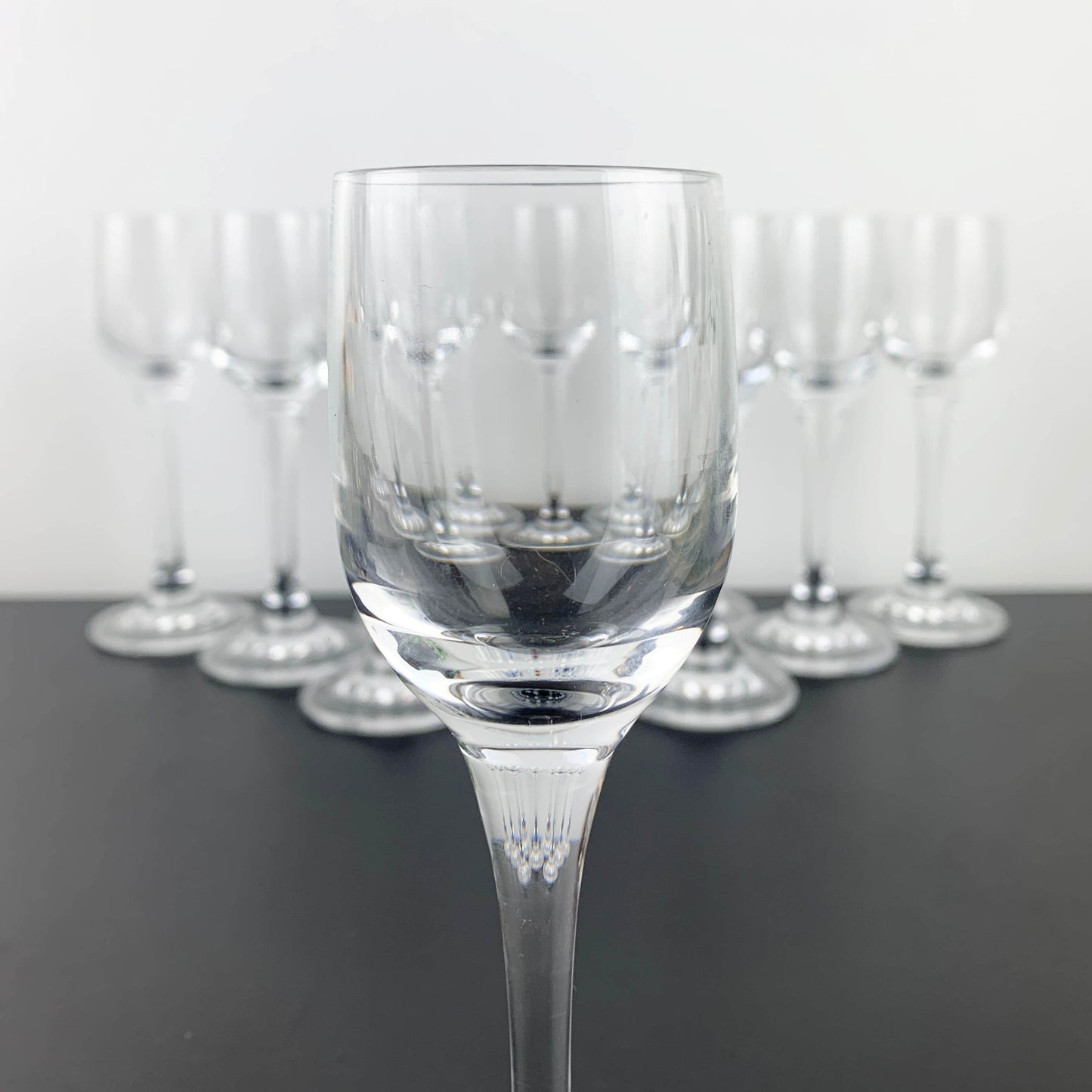 Inn Crystal Tall Stemmed Cordial and Aperitif Glass Set