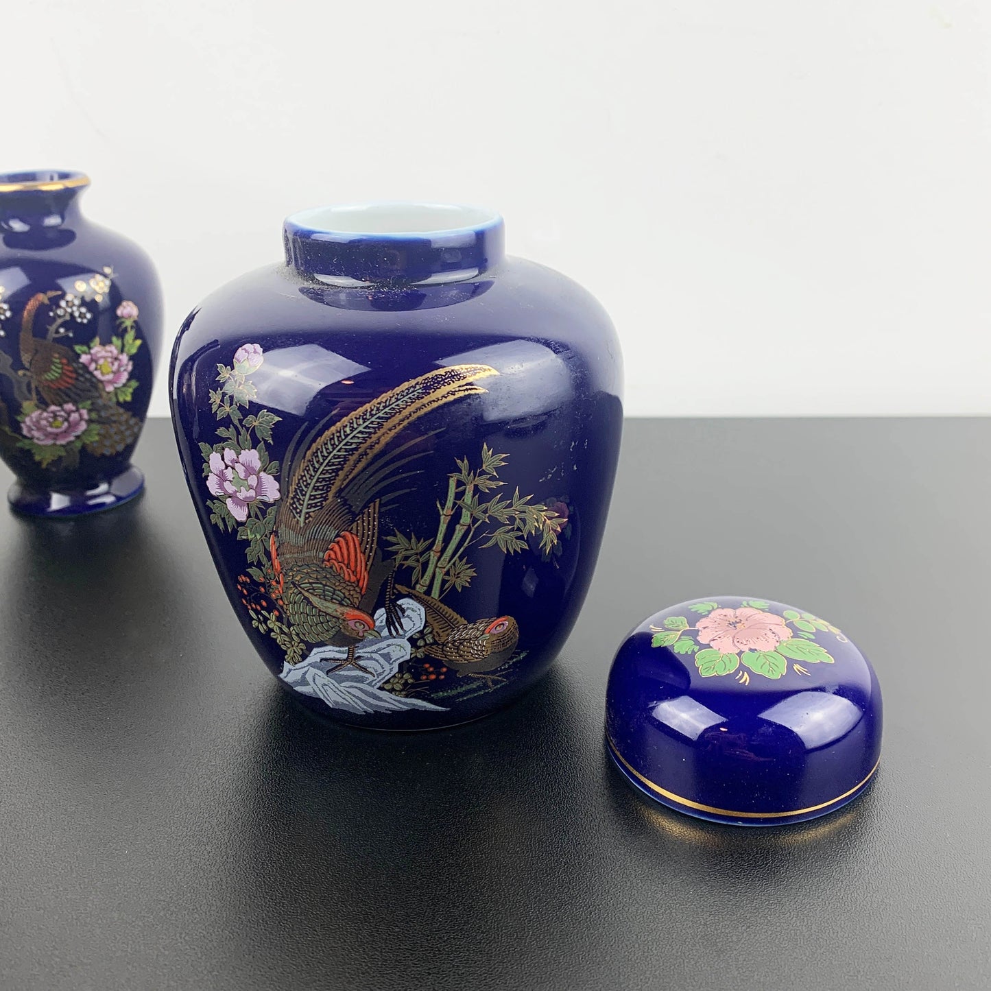 Japanese Kutani Ware Decor Set