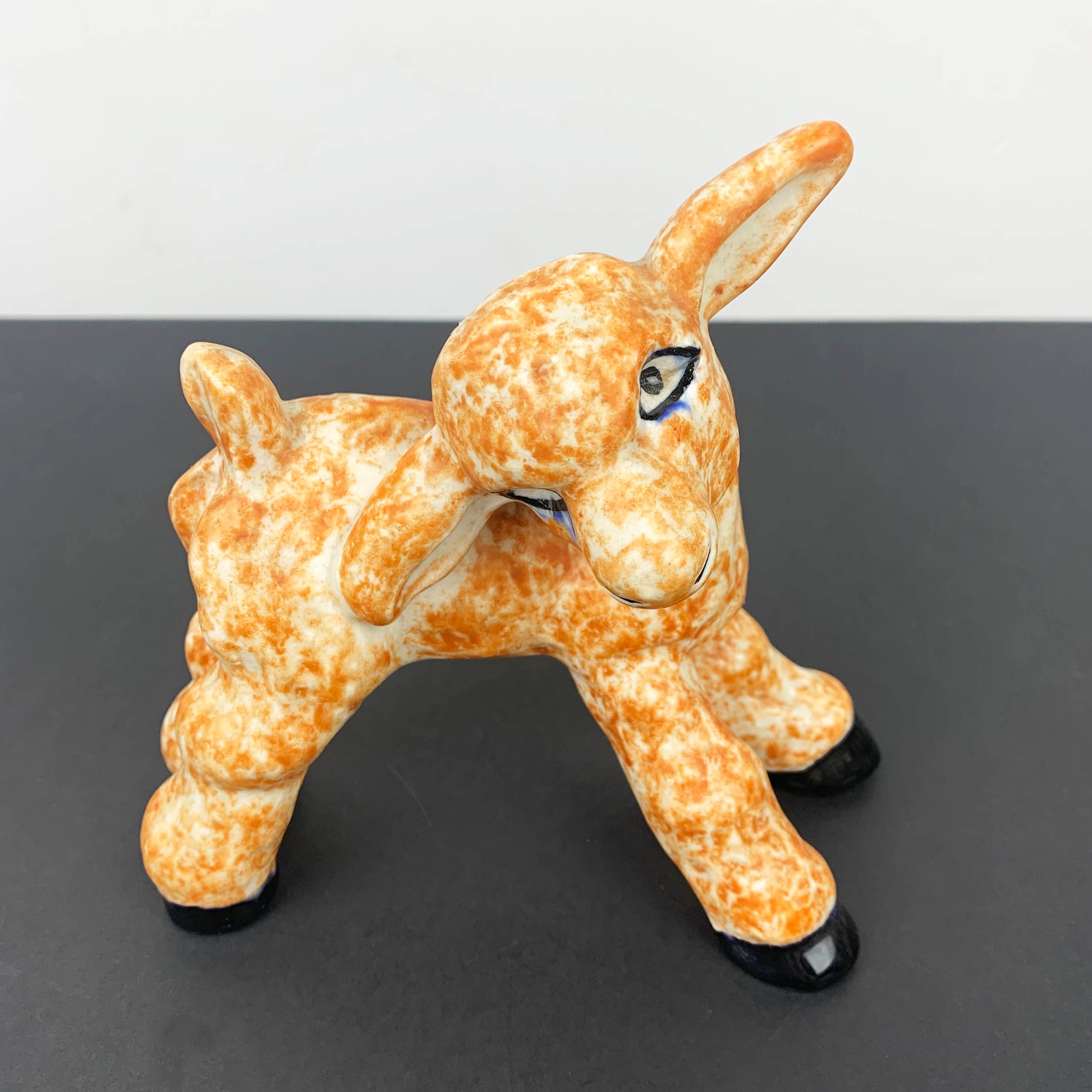 Kooky lamb figurine top view
