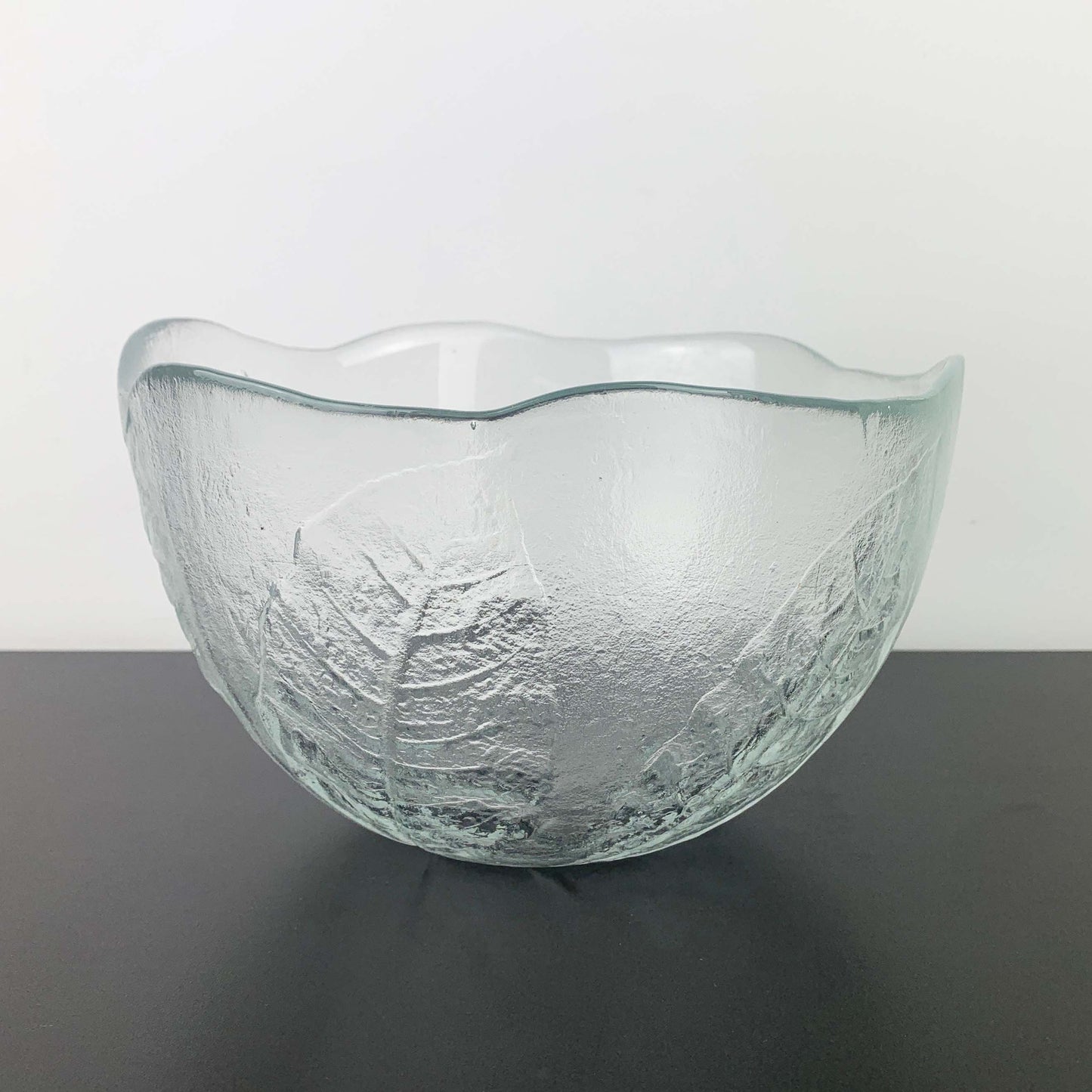 Kosta Boda 'Party' Leaf Embossed Large Serving Bowl