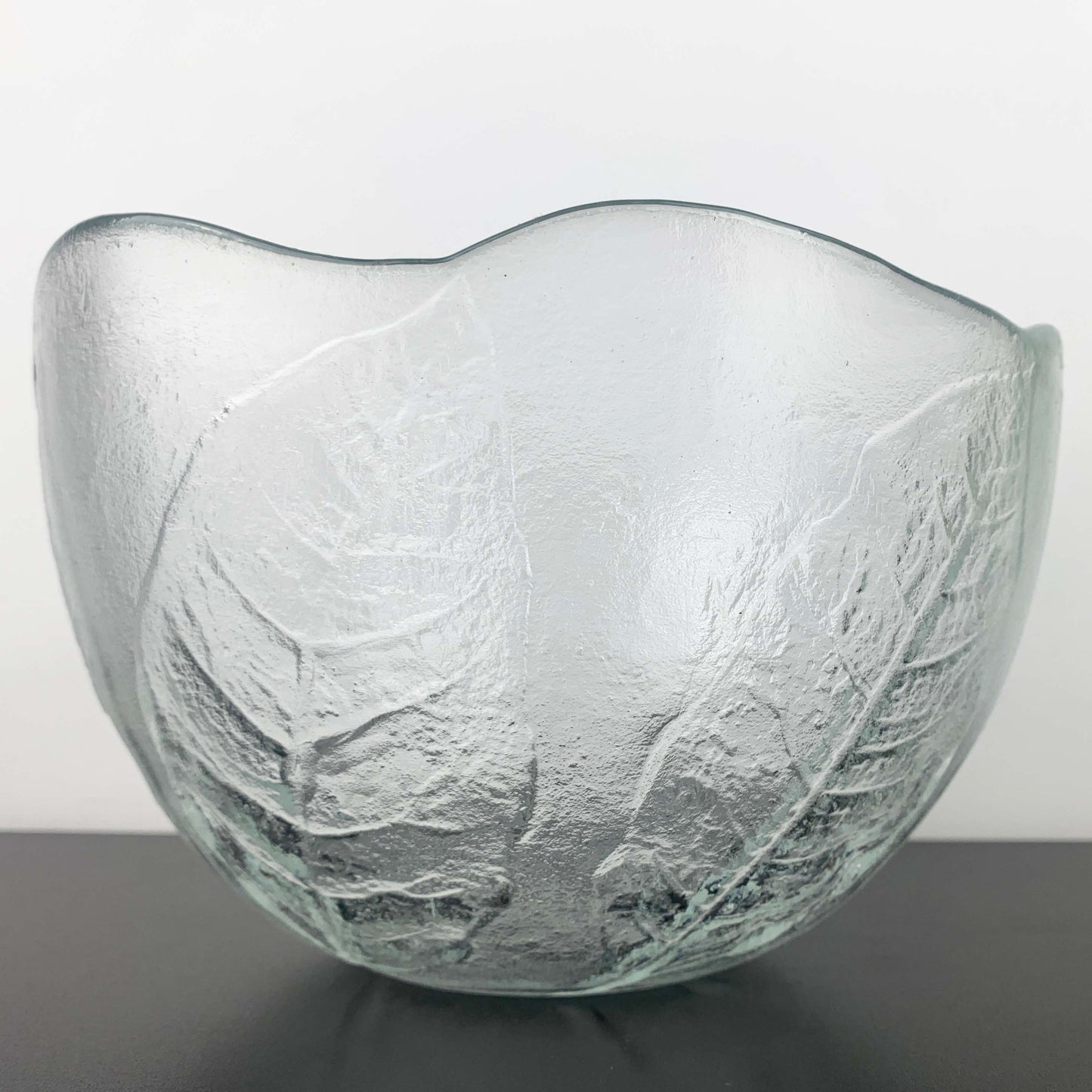 Kosta Boda 'Party' Leaf Embossed Large Serving Bowl