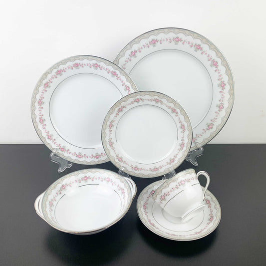 Noritake 'Glenwood' dinnerware