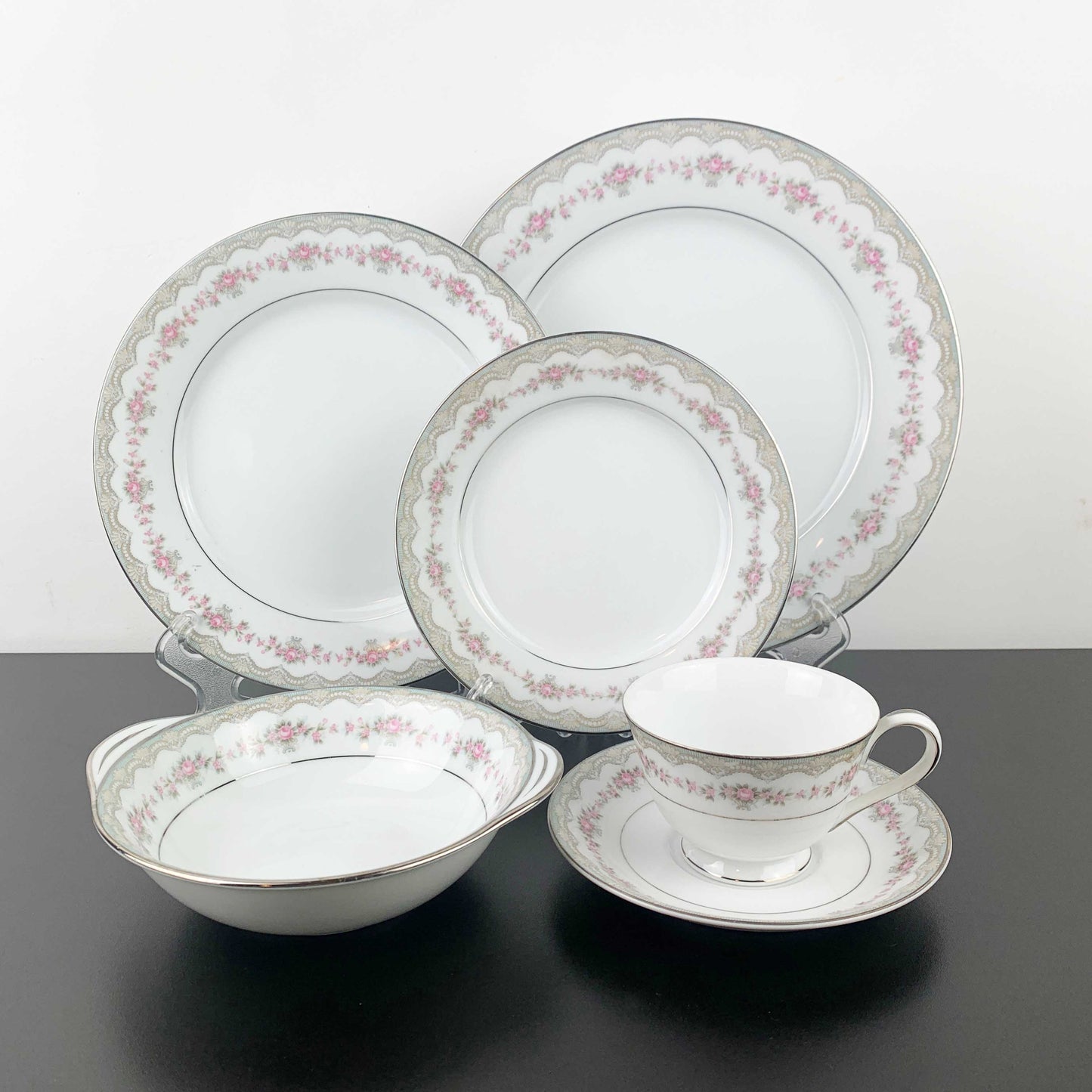 Noritake 'Glenwood' Dinnerware