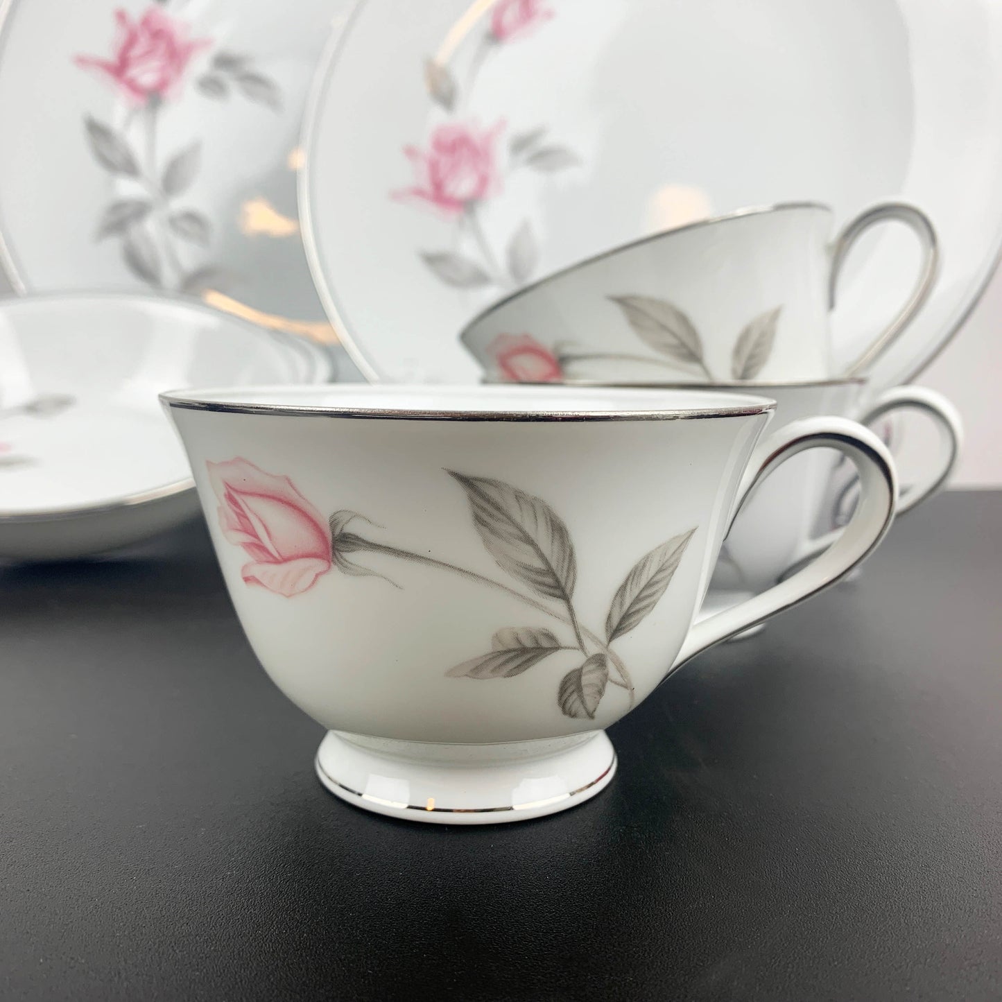 Noritake 'Rosemarie' dinnerware