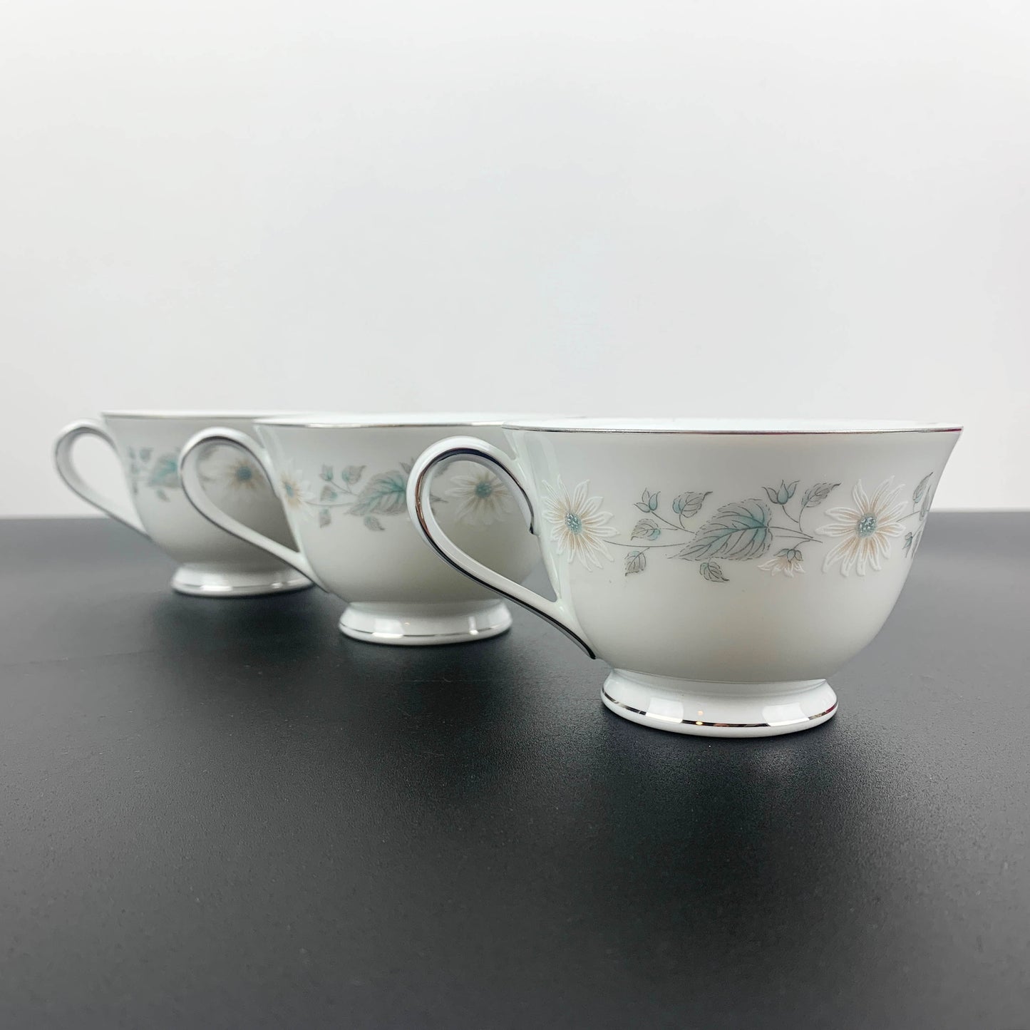 Noritake 'Wellesley' Footed Tea Cup