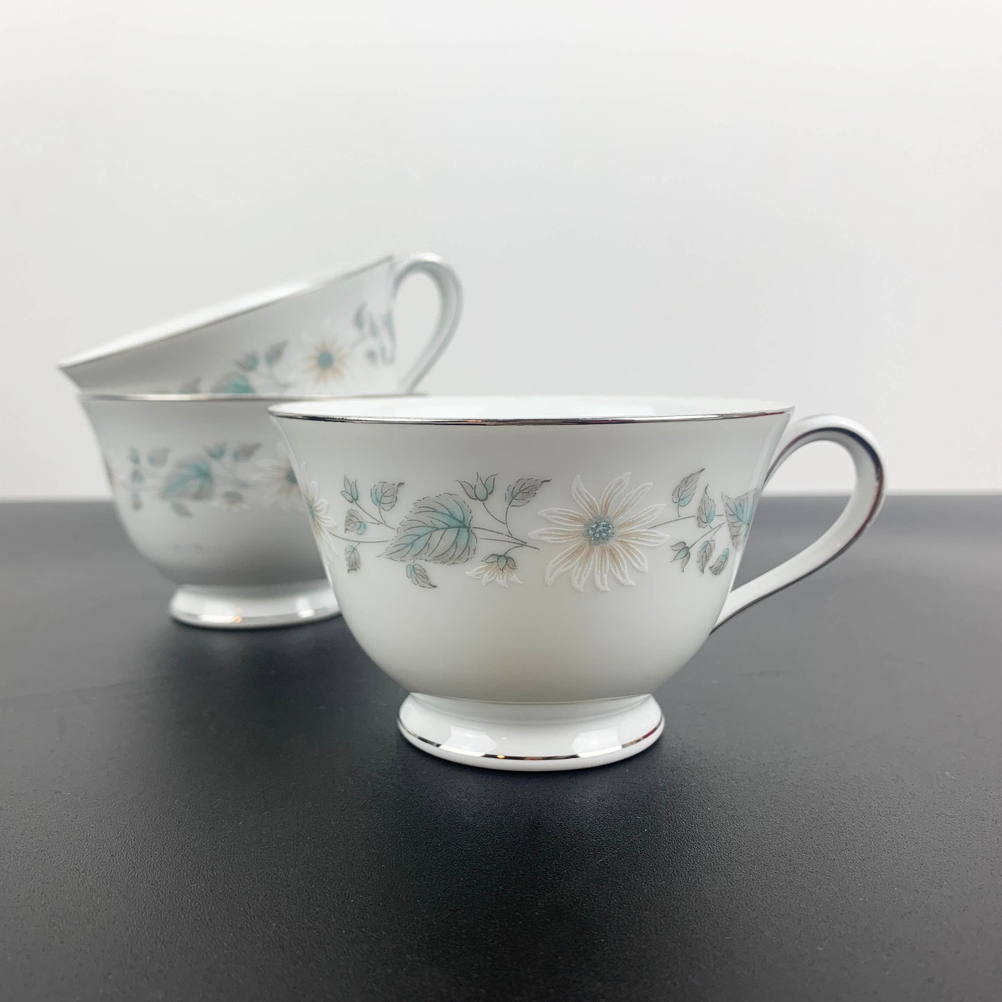 Noritake 'Wellesley' Footed Tea Cup