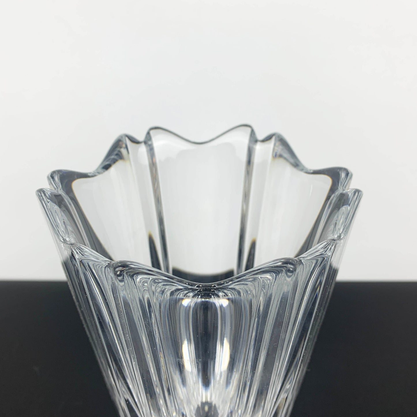 Orrefors 'Corona' Vase - Lars Hellsten Design