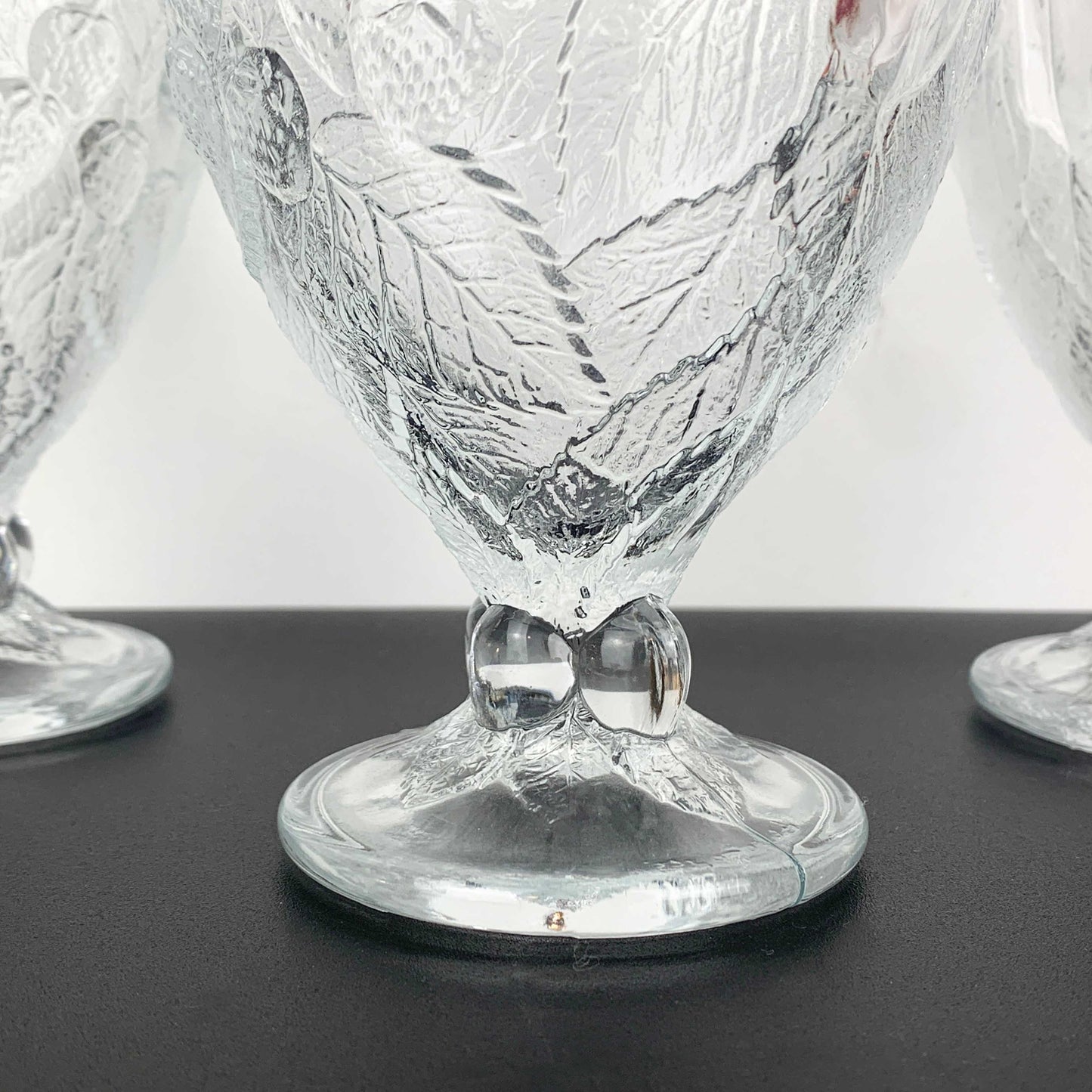 Pasabahce Turkey Piknik Embossed Sundae Bowl Set