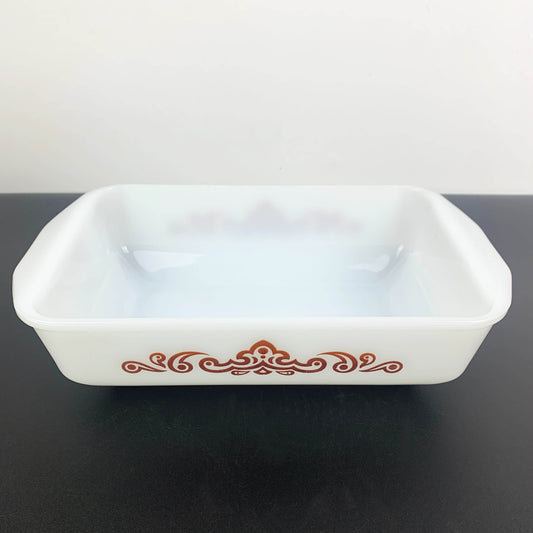 Rare Pyrex (Australia) Royal Garland Casserole Dish - Limited Production