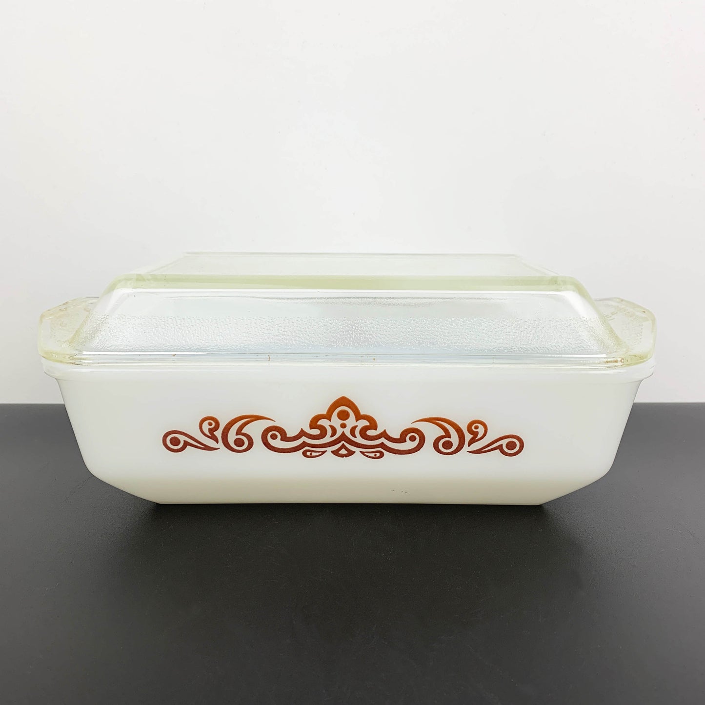 Rare Pyrex (Australia) Royal Garland Casserole Dish - Limited Production